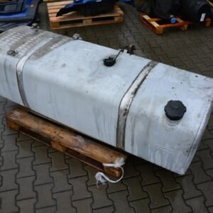Zbiornik paliwa 690L DAF komplet z łapami i smokami 2198105